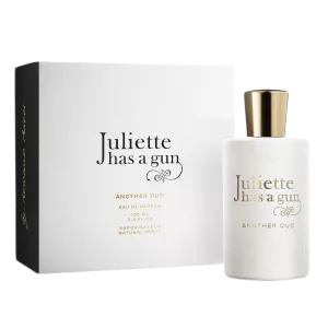 Another Oud, Juliette has a gun